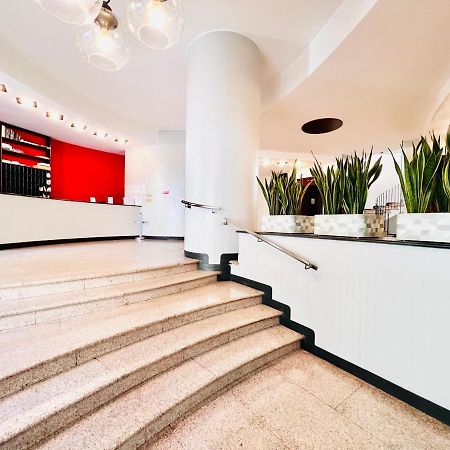 Duomo City Center - Petit Studio ミラノ エクステリア 写真