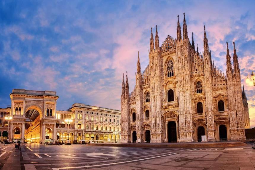 Duomo City Center - Petit Studio ミラノ エクステリア 写真